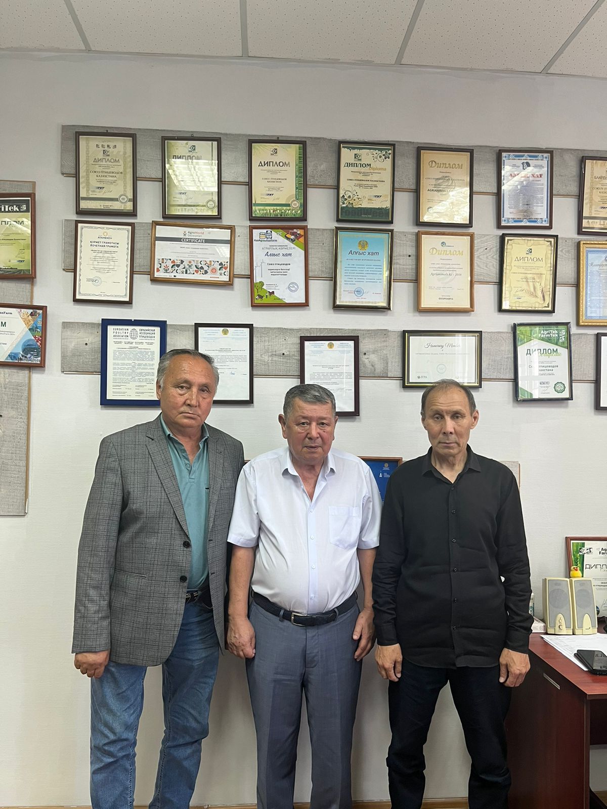 Инвестиционная компания «Mednar Group» посетил офис Союза птицеводов Казахстана